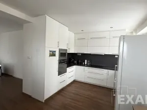 Pronájem bytu 3+kk, Praha - Kobylisy, Služská, 82 m2