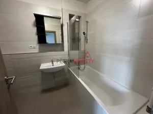 Prodej bytu 2+kk, Praha - Letňany, Štanderova, 59 m2