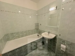 Pronájem bytu 1+kk, Praha - Radotín, Zbynická, 30 m2