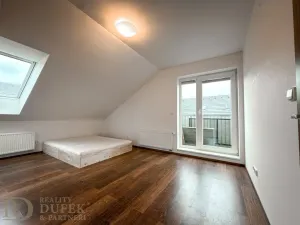 Pronájem bytu 2+kk, Mukařov, Šípková, 51 m2