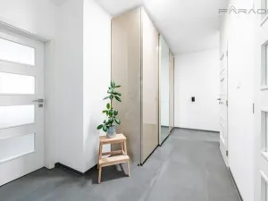 Prodej bytu 3+kk, Praha - Štěrboholy, Laudonova, 76 m2