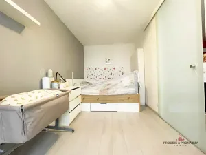 Pronájem bytu 2+kk, Praha - Dolní Měcholupy, Kardausova, 54 m2