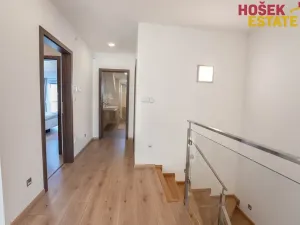 Prodej rodinného domu, Ochoz u Brna, Pod Skalkou, 156 m2