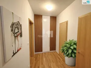Pronájem bytu 2+kk, Praha - Jinonice, Hlubocká, 72 m2