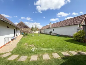 Prodej rodinného domu, Dyjákovičky, 189 m2