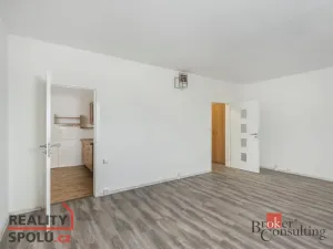 Pronájem bytu 1+1, Jablonec nad Nisou, Jizerská, 40 m2