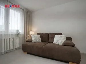 Pronájem bytu 2+kk, Praha - Stodůlky, Nušlova, 42 m2