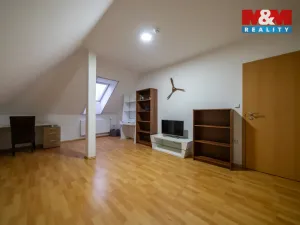 Prodej rodinného domu, Lechovice, 280 m2