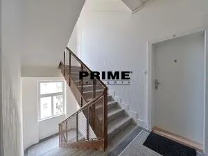 Pronájem bytu 2+kk, Praha - Vinohrady, Lucemburská, 50 m2