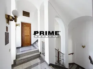 Pronájem kanceláře, Praha - Staré Město, Husova, 167 m2