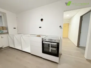 Pronájem bytu 2+1, Hodonín, nám. B. Martinů, 61 m2