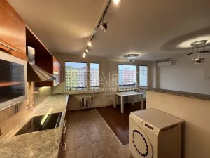Pronájem bytu 3+kk, Praha - Braník, Novodvorská, 67 m2