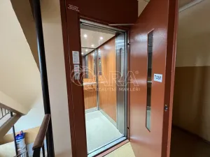 Pronájem bytu 3+kk, Praha - Braník, Novodvorská, 67 m2