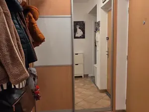 Prodej bytu 3+kk, Zbuzany, Lomená, 72 m2