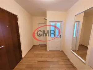 Prodej bytu 3+1, Praha, Hněvkovského, 77 m2