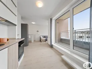 Prodej bytu 2+kk, Hradec Králové, Antonína Petrofa, 39 m2