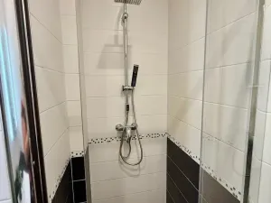 Prodej bytu 2+1, Hradec Králové - Pražské Předměstí, U Koruny, 68 m2