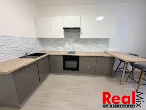 Pronájem bytu 1+kk, Brno - Židenice, Vančurova, 30 m2