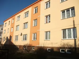 Pronájem bytu 2+1, Pardubice, Sakařova, 55 m2