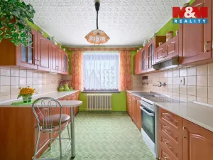 Prodej rodinného domu, Bukovice, 198 m2