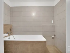 Prodej bytu 2+kk, České Budějovice, K. Šatala, 64 m2