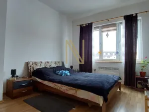 Pronájem bytu 3+1, Horažďovice, Husovo náměstí, 74 m2