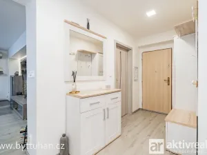 Prodej bytu 3+kk, Tuhaň, 79 m2