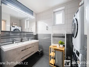 Prodej bytu 3+kk, Tuhaň, 79 m2