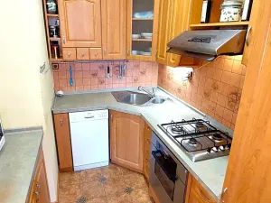 Prodej bytu 3+1, Praha - Horní Měcholupy, Livornská, 74 m2