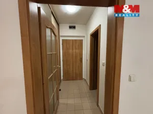 Pronájem bytu 1+kk, Beroun - Beroun-Město, Nad Paloučkem, 40 m2