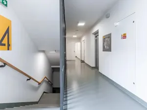 Pronájem bytu 1+kk, Praha - Karlín, Sokolovská, 38 m2