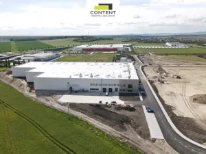 Pronájem skladu, Ovčáry, 10241 m2