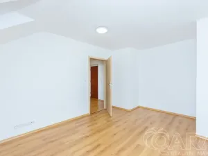 Prodej bytu 3+kk, Dražice, 89 m2