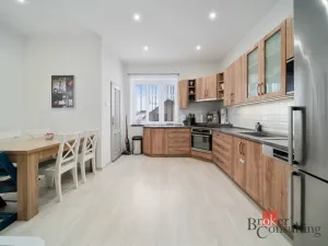 Prodej bytu 3+1, Trutnov - Kryblice, U Kapličky, 121 m2