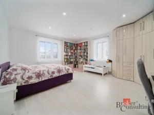 Prodej bytu 3+1, Trutnov - Kryblice, U Kapličky, 121 m2