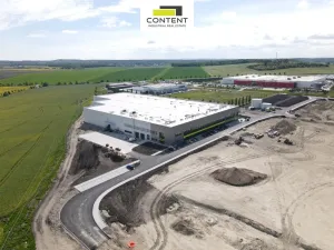 Pronájem výrobních prostor, Ovčáry, 12000 m2