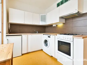 Pronájem bytu 1+1, Brno, Štouračova, 31 m2