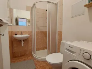 Pronájem bytu 1+kk, Valašské Meziříčí, Husova, 33 m2