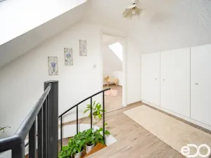 Prodej rodinného domu, Kostomlátky, 5. května, 176 m2