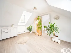 Prodej rodinného domu, Kostomlátky, 5. května, 176 m2