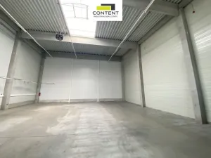 Pronájem skladu, Hradec Králové - Slezské Předměstí, Bratří Štefanů, 288 m2