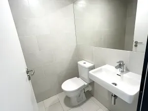 Pronájem bytu 1+kk, Praha - Vysočany, Poděbradská, 28 m2