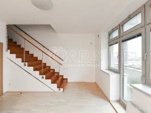 Pronájem bytu 4+kk, Praha - Libeň, Českomoravská, 116 m2