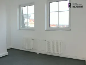 Pronájem kanceláře, Karlovy Vary, T. G. Masaryka, 28 m2