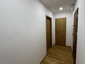 Pronájem bytu 2+1, Olomouc - Nové Sady, Skupova, 44 m2