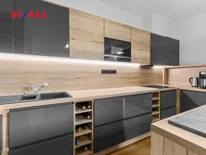 Pronájem bytu 1+kk, Plzeň, K Zelené louce, 40 m2