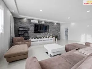 Prodej rodinného domu, Rostoklaty - Nová Ves II, 166 m2