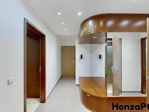 Prodej bytu 3+kk, Praha - Smíchov, Karla Engliše, 73 m2