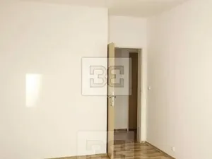 Prodej bytu 2+kk, Praha - Čakovice, Hakenova, 54 m2