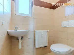 Pronájem bytu 2+1, Praha - Čakovice, U Párníků, 61 m2